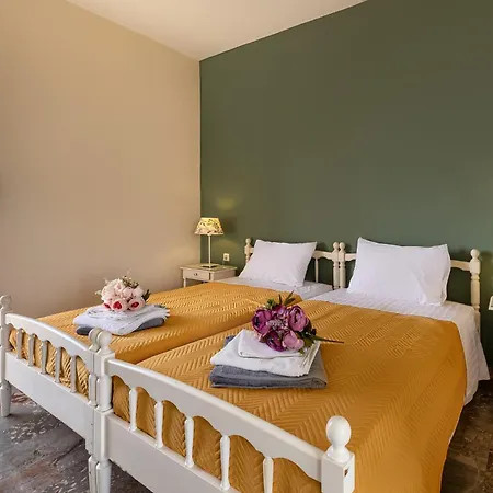 Villehardouin Farm Estate, & Apartments, Minia, Kefalonia