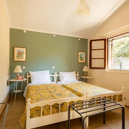 Villehardouin Farm Estate, & Apartments, Minia, Kefalonia * Argostoli (Kefalonia)