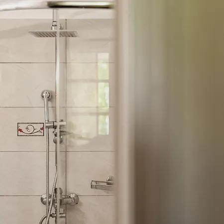 Villehardouin Farm Estate, & Apartments, Minia, Kefalonia Апарт-отель Аргостолион