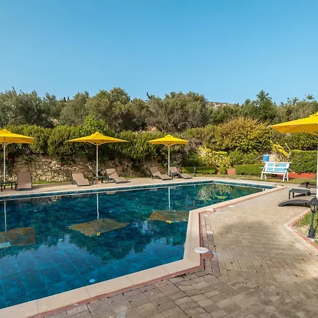アパートホテル Villehardouin Farm Estate, & Apartments, Minia, Kefalonia アルゴストリオン
