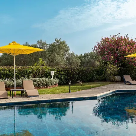 Villehardouin Farm Estate, & Apartments, Minia, Kefalonia מלון דירות