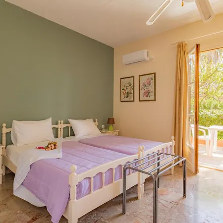 Villehardouin Farm Estate, & Apartments, Minia, Kefalonia Аргостолион