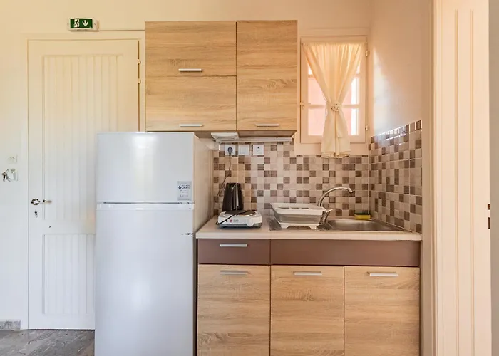 Villehardouin Farm Estate, & Apartments, Minia, Kefalonia Aparthotel Argostoli (Kefalonia)
