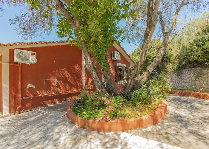 Aparthotel Villehardouin Farm Estate, & Apartments, Minia, Kefalonia