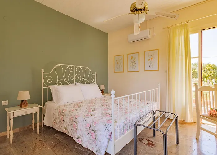 Aparthotel Villehardouin Farm Estate, & Apartments, Minia, Kefalonia